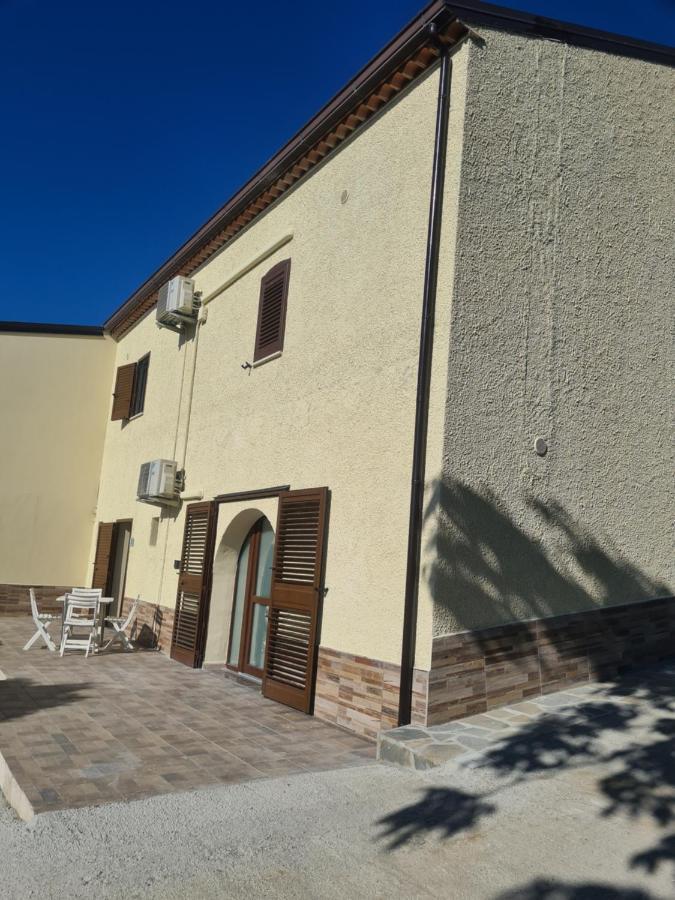 Agriturismo Cara Terra Lucana Chiaromonte Exteriér fotografie